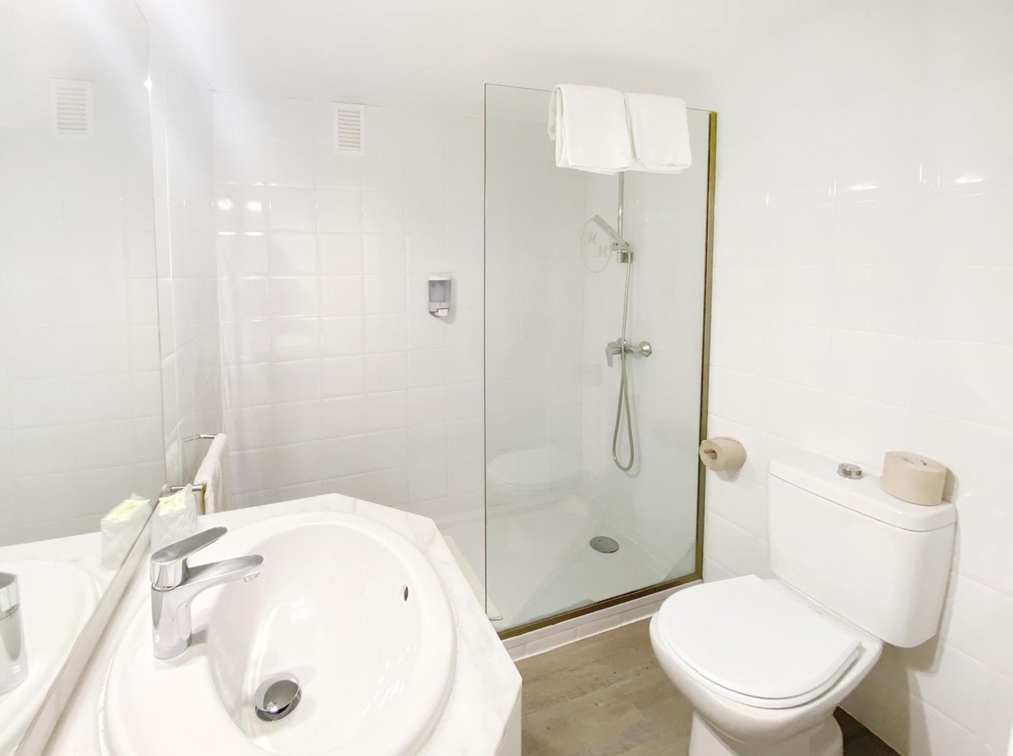 קאלה מילור Apartamentos Morito Beach מראה חיצוני תמונה