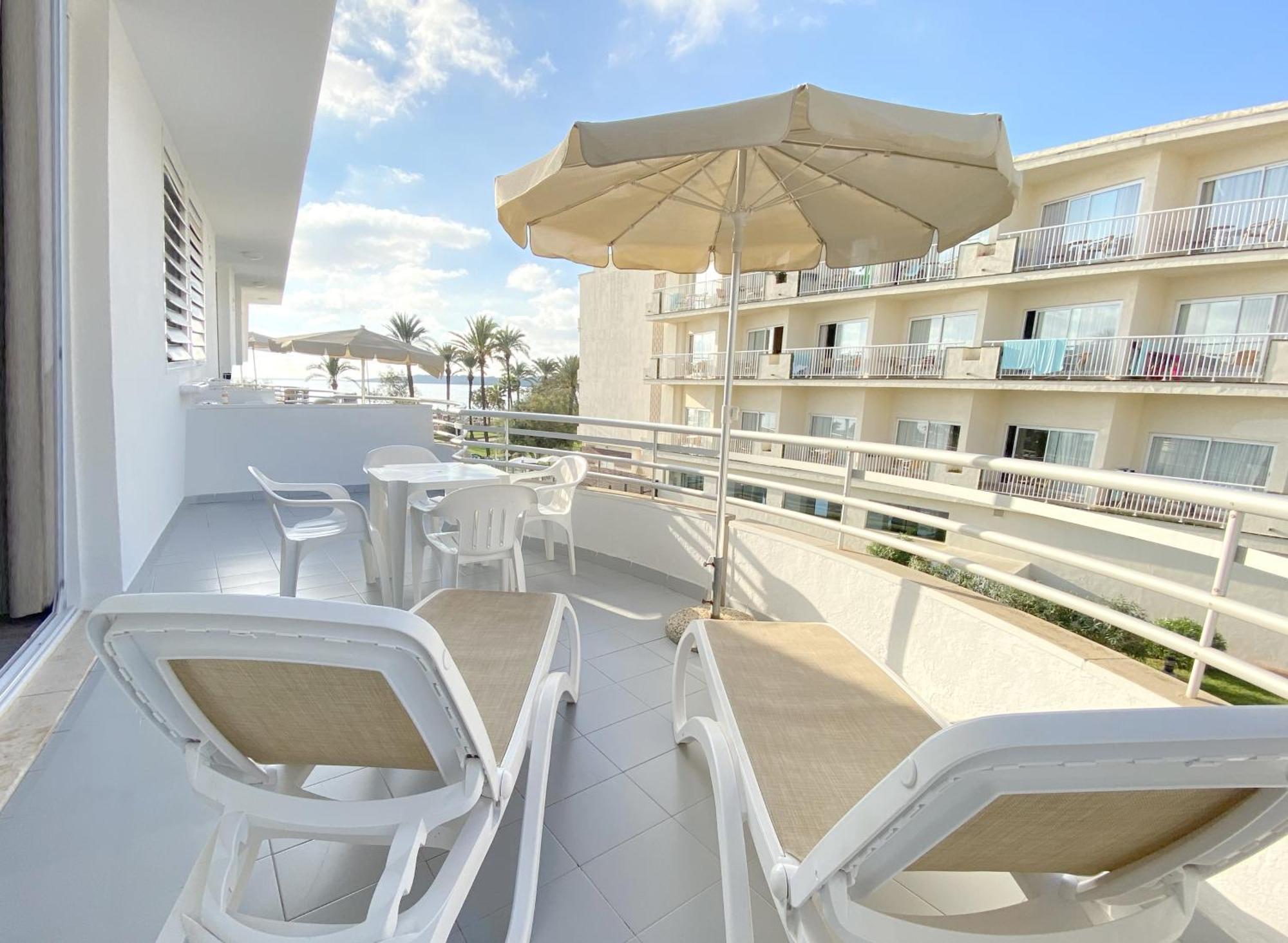 קאלה מילור Apartamentos Morito Beach מראה חיצוני תמונה