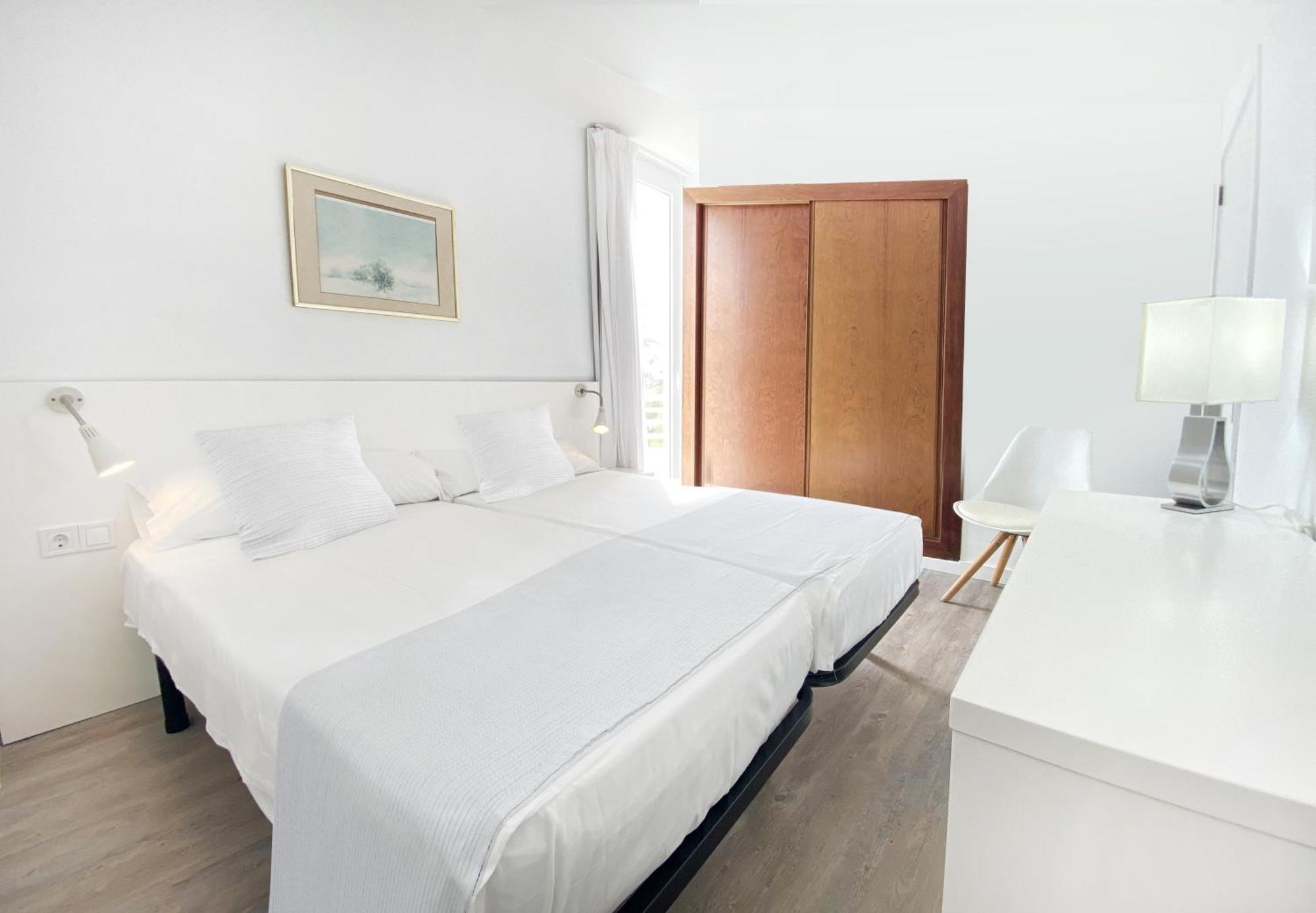 קאלה מילור Apartamentos Morito Beach מראה חיצוני תמונה